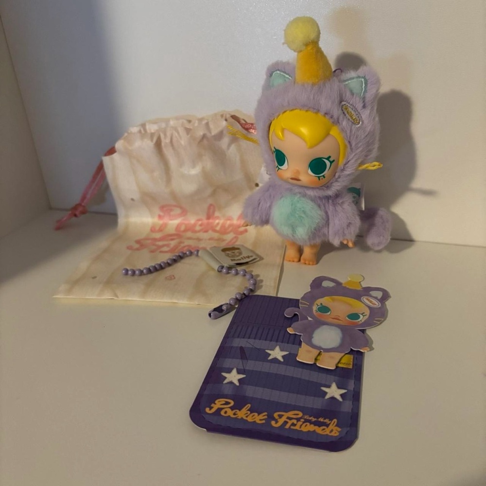 Baby Molly Pocket Friends - Leave Me Alone
